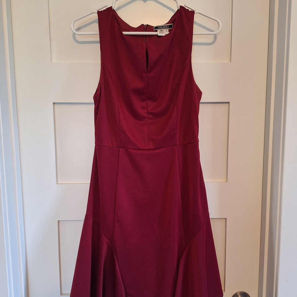 Nikibiki Wine Midi Dress